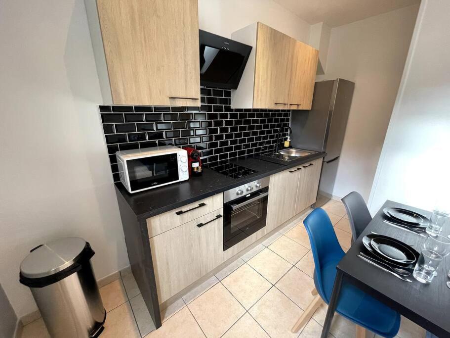 Appartement T2 Pour 3 Personnes Marsylia Zewnętrze zdjęcie